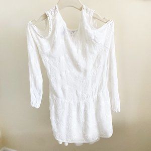 Daniel Rainn A Pea in a Pod Maternity Cold Shoulder Long Sleeved Shirt Small